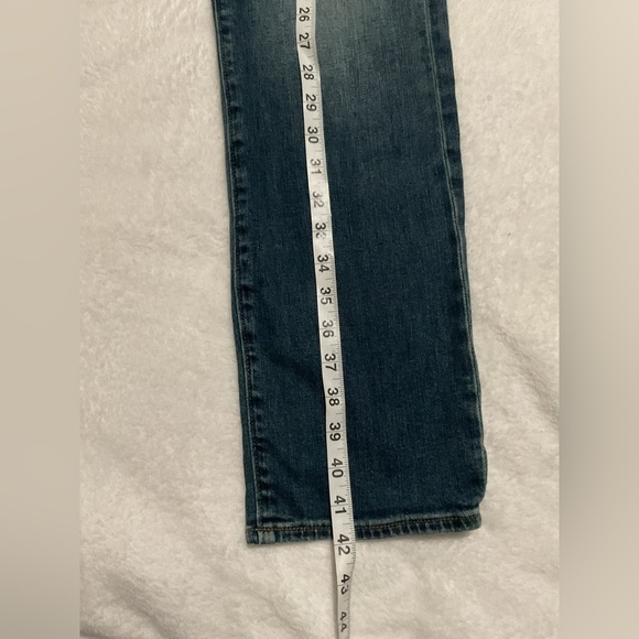 J. Crew Fit Denim Jean Actual 31/32 - Picture 7 of 11